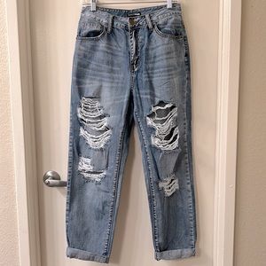 Distressed boyfriend jeans